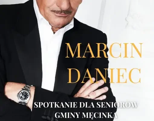 Jesienne spotkanie seniorów w Męcince z koncertem Marcina Dańca