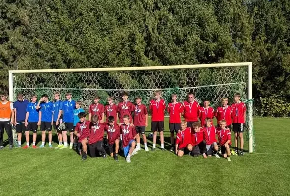 Młodzi piłkarze z drugim miejscem w turnieju „Z Orlika na Stadion”