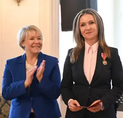 Beata Zalewska z Bolkowa odznaczona Medalem Komisji Edukacji Narodowej